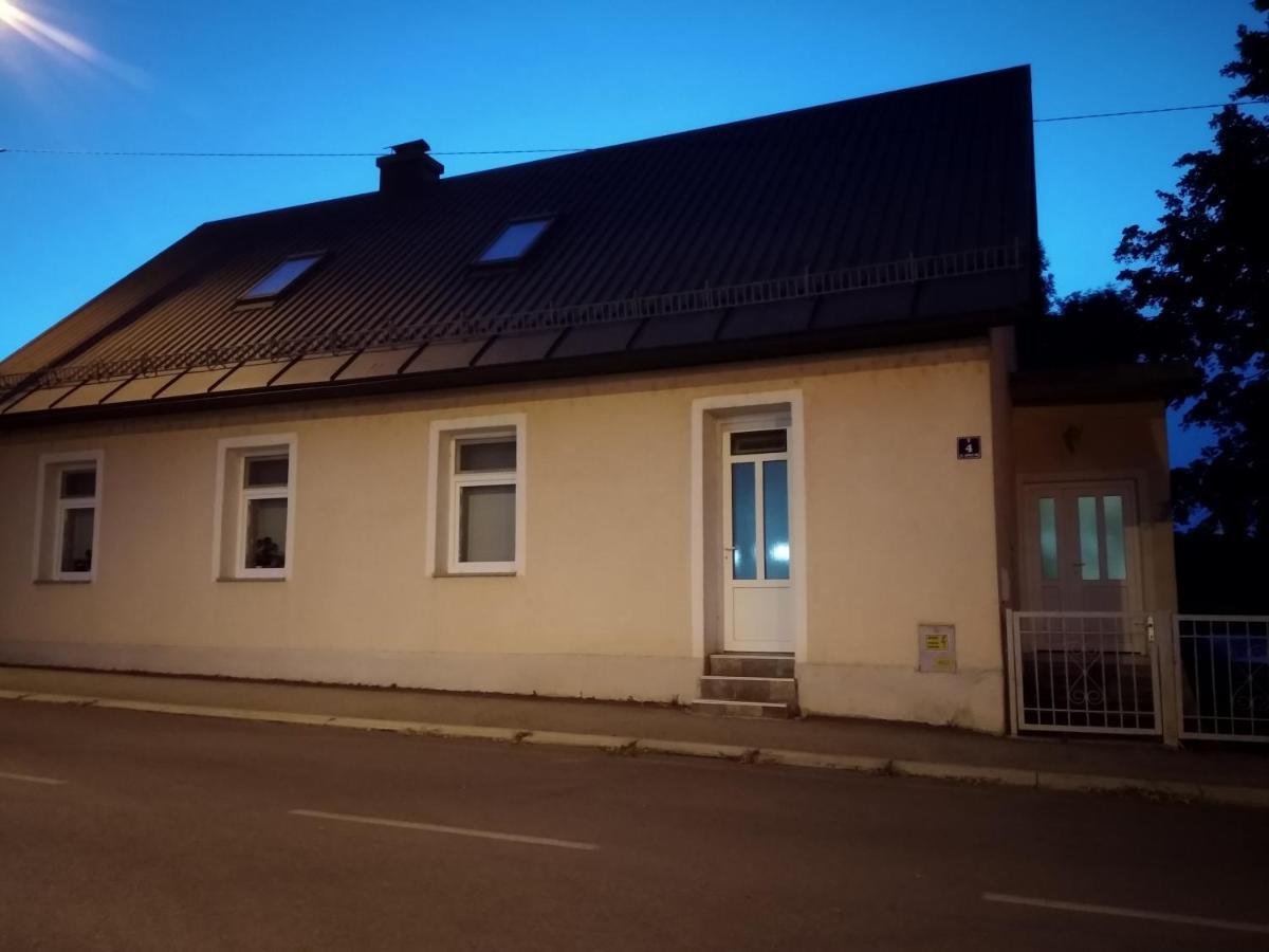 Apartman Cardak Leilighet Gospić Eksteriør bilde